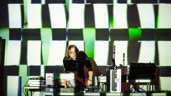 Figure 2- Resonant Frequencies 009 - Picture Credit: Matt Biddulph Figure 2- Resonant Frequencies 009 - Picture Credit: Matt Biddulph